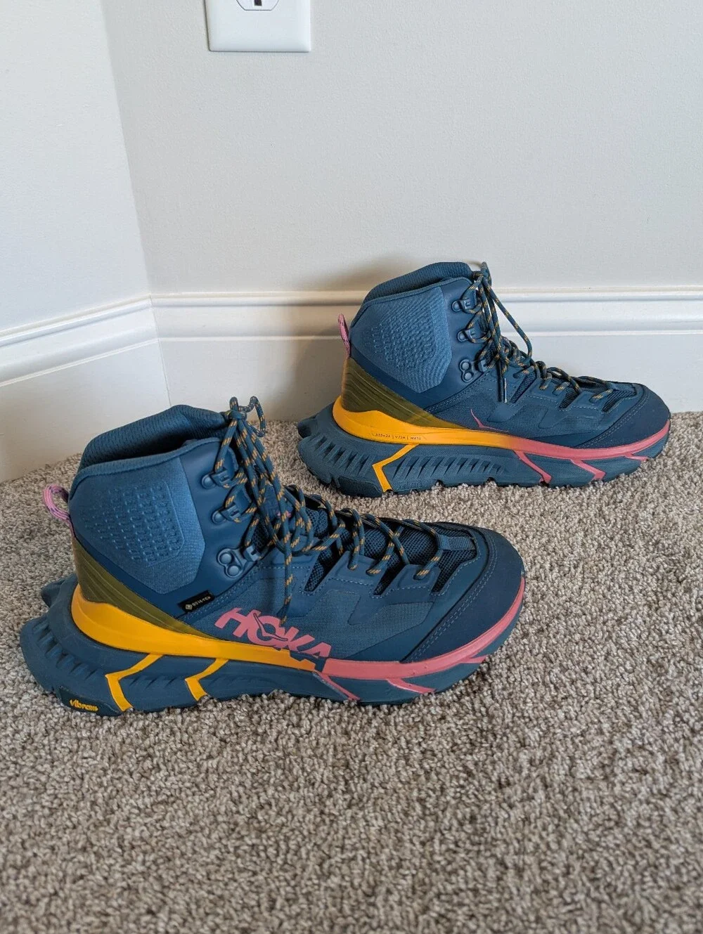 Hoka TenNine Hike Goretex Hiking Shoe - Moroccan Blue Women's sz 9.5
